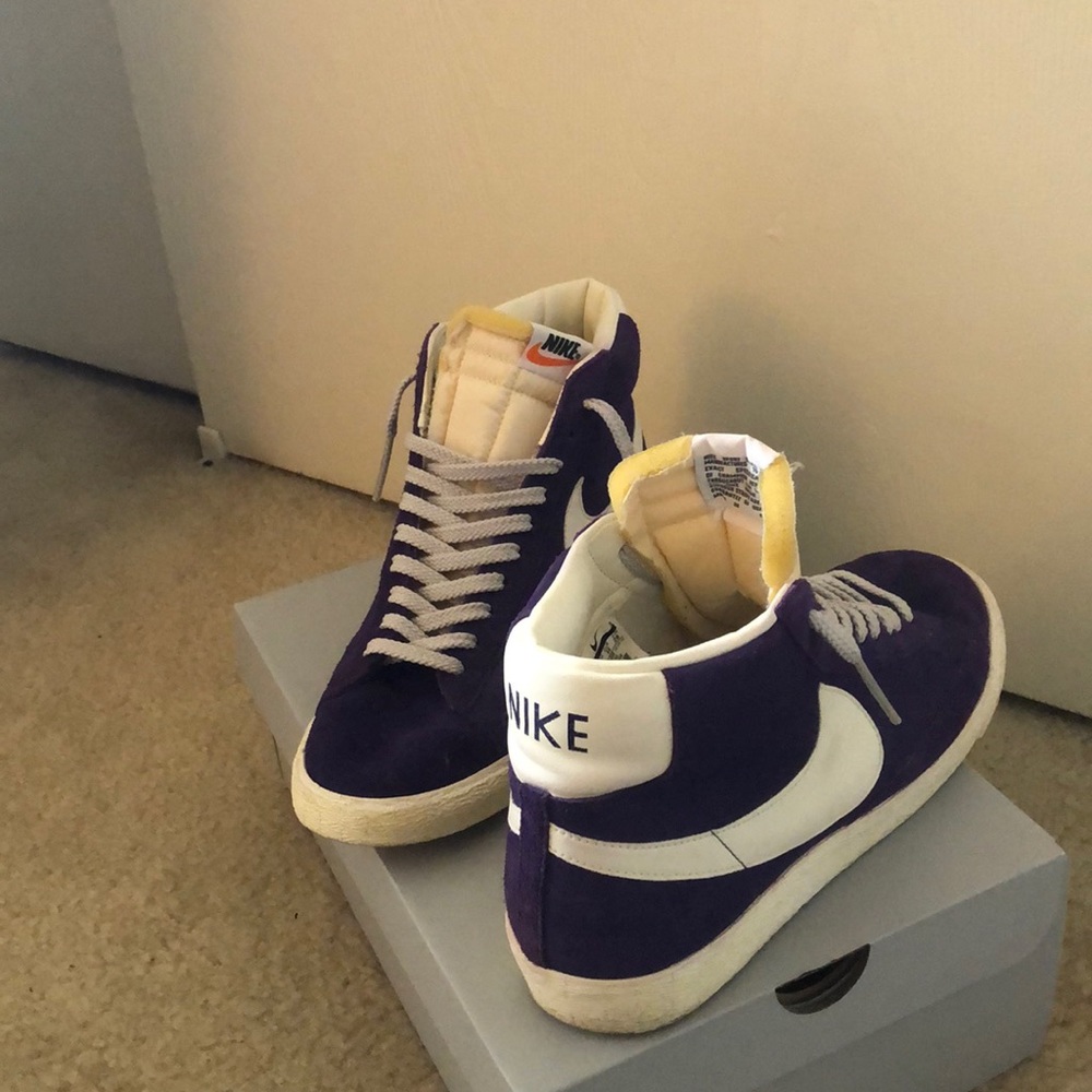 Nike size 10 purple suede very rare